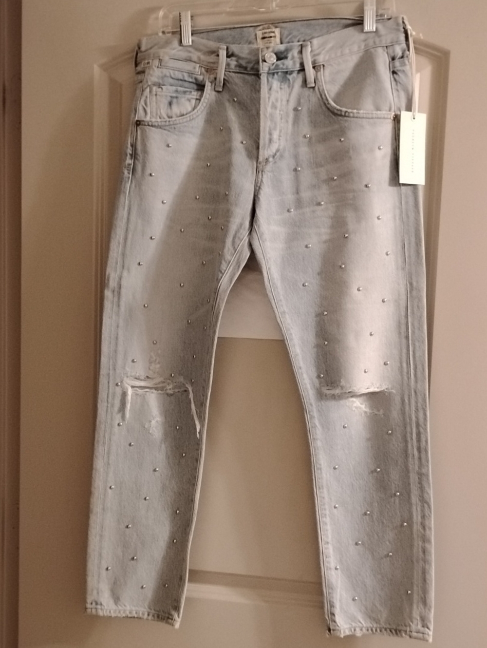 Citizens Of Humanity Light Gray Studded Boyfriend Jeans with Knee Distress